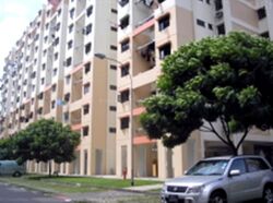 Hougang Avenue 3 (Hougang),  #387875731